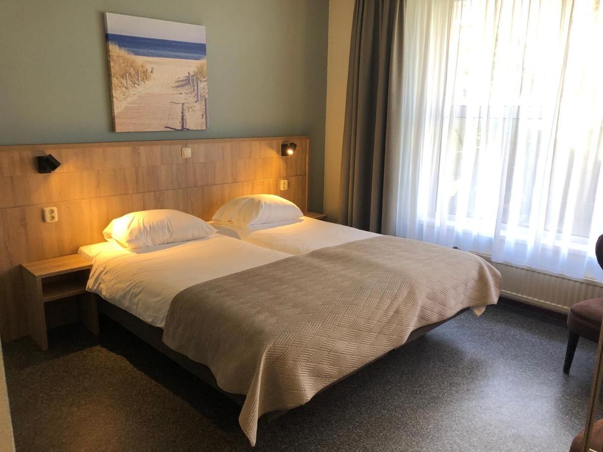 Hotel "De Klok" Buren  Kültér fotó