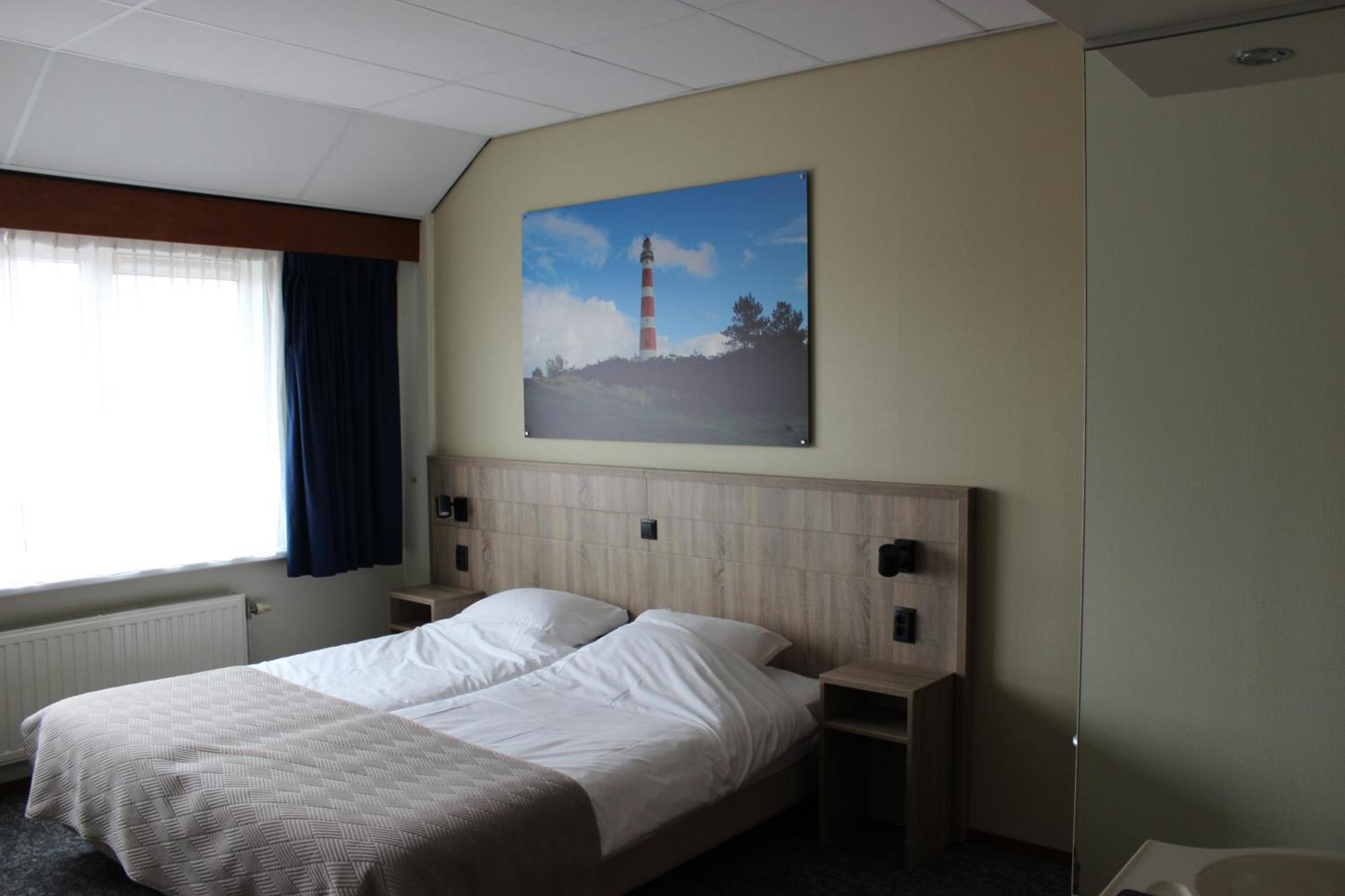 Hotel "De Klok" Buren  Kültér fotó